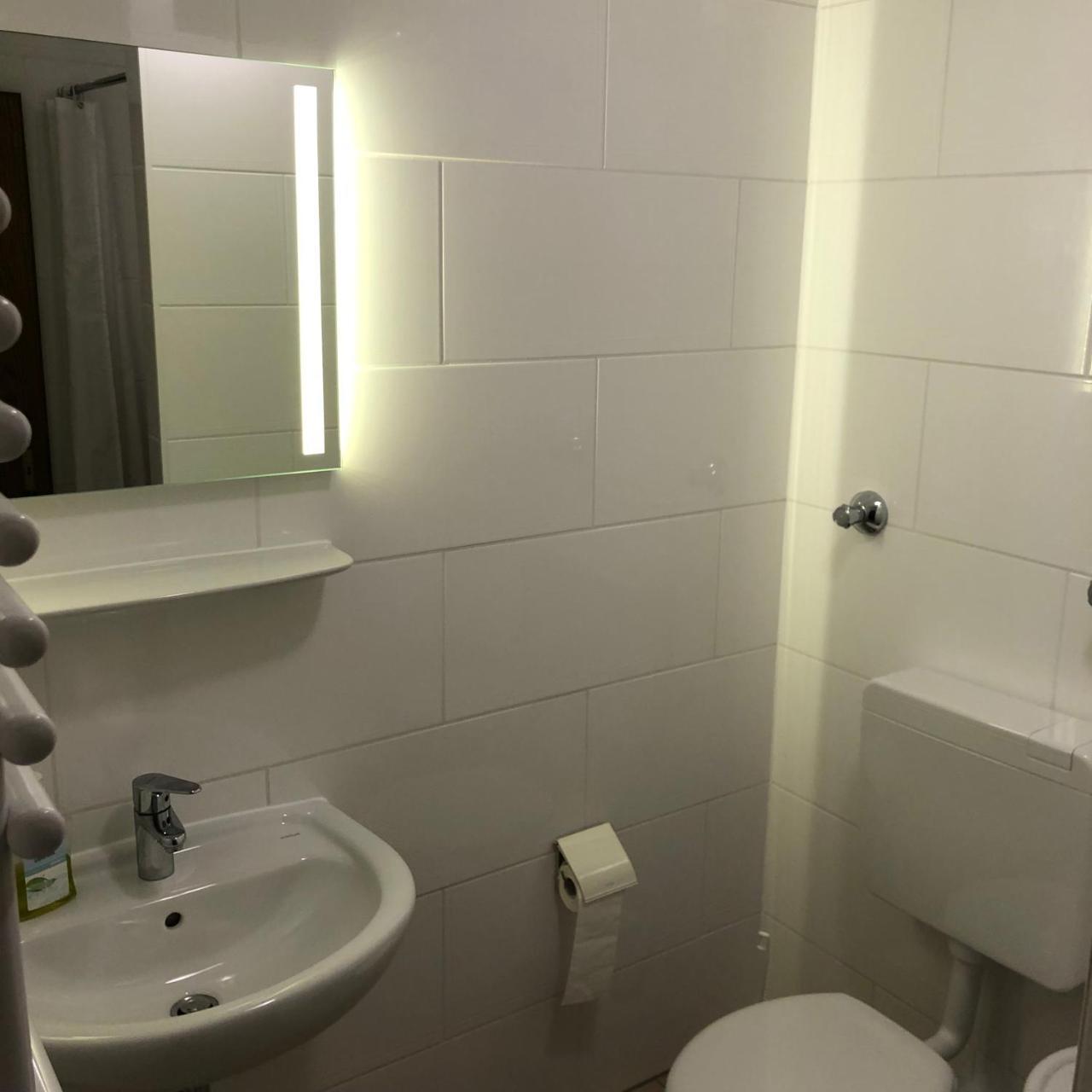 Hotel Garni Schäfer Horrem Exteriör bild